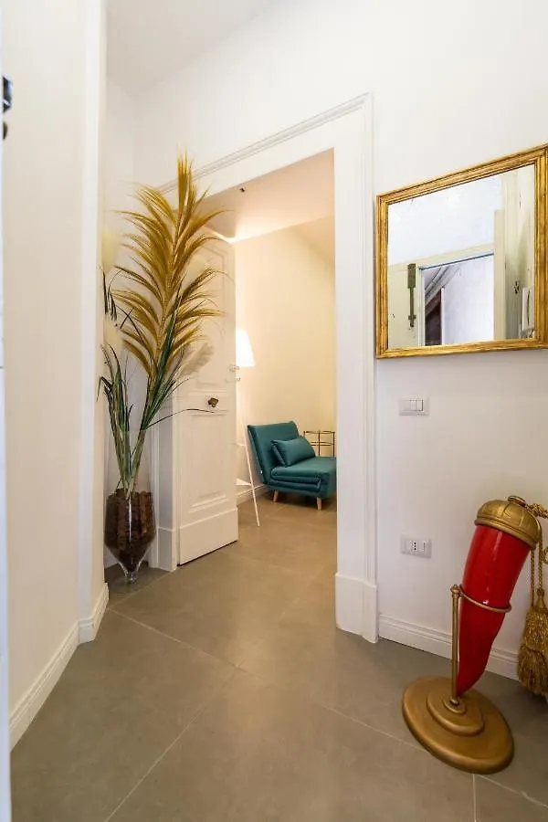 Apartment Appartamento Via Toledo 55 - Palazzo Della Porta Naples Italy